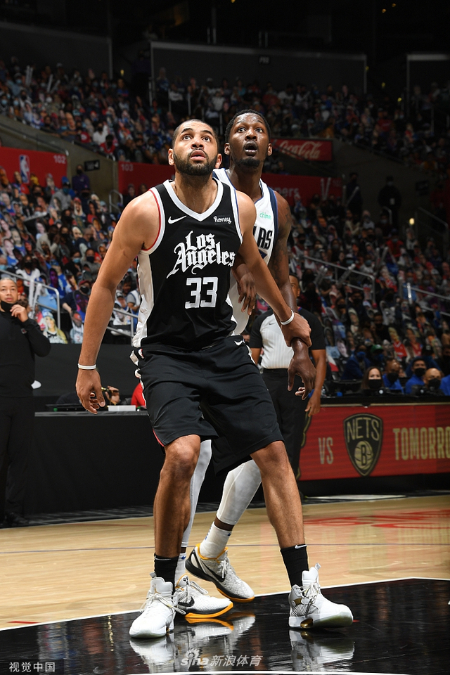 面前略显吃 面前略显吃