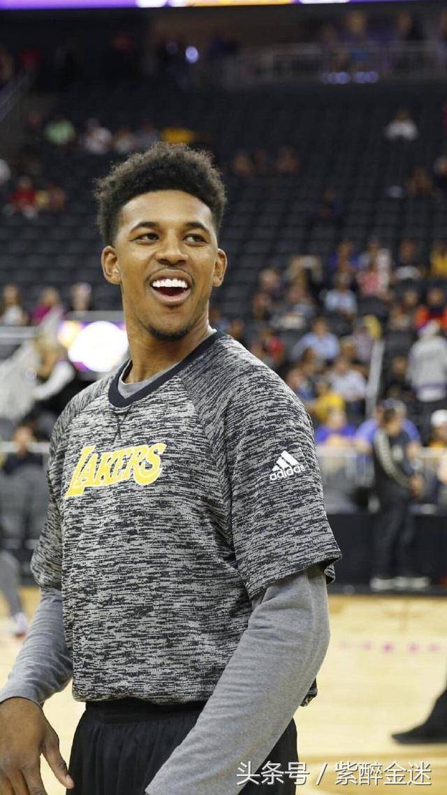 一场突如其 一场突如其